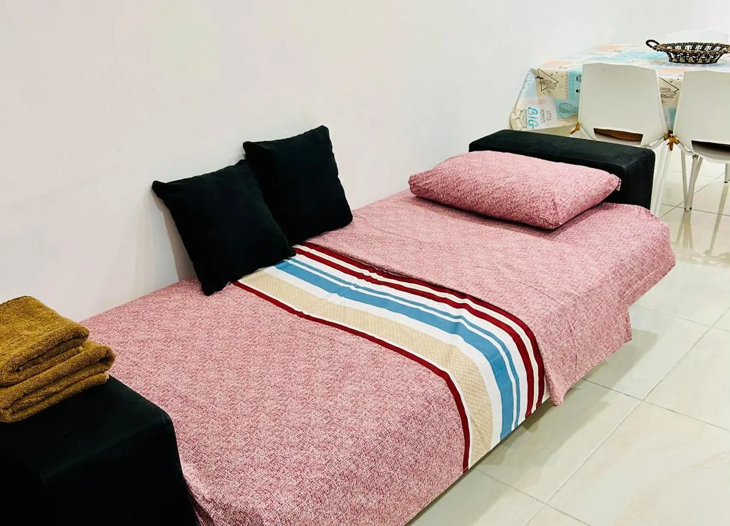 Steps To The Sea 1-Br Central Apartment Gzira 0*,  马耳他
